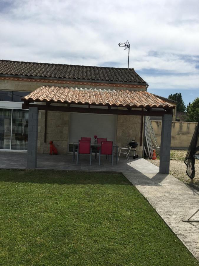 Une Pause A Bergerac Exterior photo